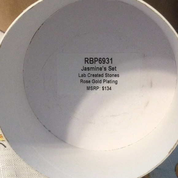 Bomb Party Spring Stacks 2024 Edition - Picture 3 of 3